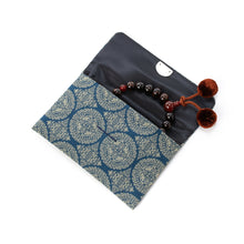 Load image into Gallery viewer, Rosary Container (L) (Tempyo Brocade With A Hunting Scene)