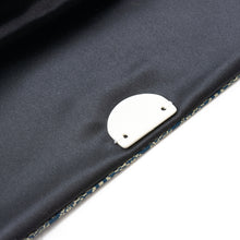 Load image into Gallery viewer, Rosary Container (L) (Tempyo Brocade With A Hunting Scene)