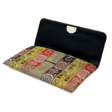 画像をギャラリービューアに読み込む, 数珠入 大 紅牙瑞錦