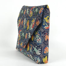 Load image into Gallery viewer, Sukiya Bukuro (Tea-things) (for men) (Shikami Choju-mon Nishiki)