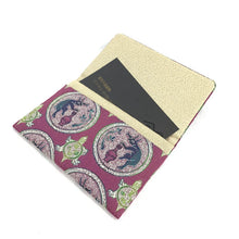 画像をギャラリービューアに読み込む, 裂裏名刺入 天寿国繍兎文