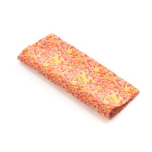 Load image into Gallery viewer, Ko-bukusa Cloth (Tea-things) (persia-hitujimon)