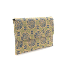 Load image into Gallery viewer, Rosary Container (L) (Kozan-ji Ryu-mon)