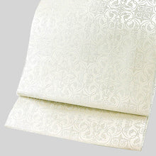 Load image into Gallery viewer, Sitate-nagoya-obi (Budo Karakusa-mon Nishiki)