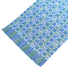 Load image into Gallery viewer, Table Runner (choker-no-neko)