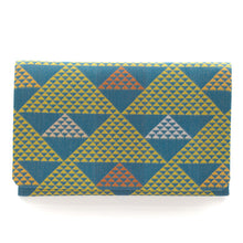 Load image into Gallery viewer, Name Card Container (urokogondayumon)