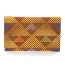 Load image into Gallery viewer, Name Card Container (urokogondayumon)