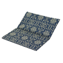 画像をギャラリービューアに読み込む, 数珠入 葡萄唐草文錦