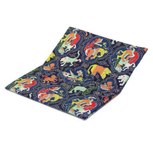 Load image into Gallery viewer, Rosary Container (Shikami Choju-mon Nishiki)