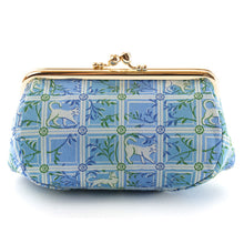 Load image into Gallery viewer, Cosmetics Container (choker-no-neko)