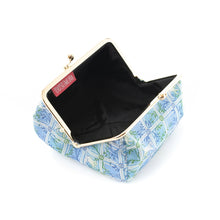 Load image into Gallery viewer, Cosmetics Container (choker-no-neko)