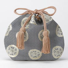 Load image into Gallery viewer, Small Pouch (Itoya Rinpo-te)