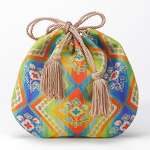 Load image into Gallery viewer, Small Pouch (Tempyo Kamhata-mon Nishiki)