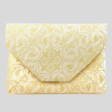 画像をギャラリービューアに読み込む, 数寄屋袋 葡萄唐草文錦