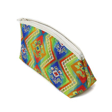 Load image into Gallery viewer, Half Moon Pouch (Tempyo Kamhata-mon Nishiki)