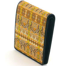 画像をギャラリービューアに読み込む, 二折札入 欧鳥繍華錦