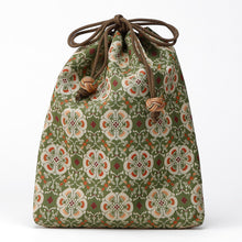 Load image into Gallery viewer, Pouch (Kacho Baika-Mon Nishiki)