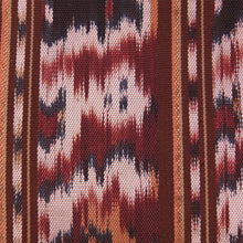 Load image into Gallery viewer, Dashi-fukusa Cloth (O-meibutsu-gire) (Tea-things) (Jimbutsutemba Mon Tategasuri)