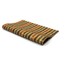 Load image into Gallery viewer, Dashi-fukusa Cloth (O-meibutsu-gire) (Tea-things) (Iyosudare Kiniri Donsu)