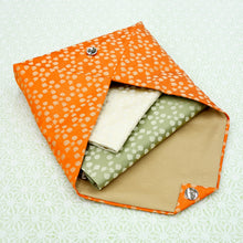 Load image into Gallery viewer, Sukiya Bukuro (A Pouch) (Tea-things) ("Rikyu" Brocade)