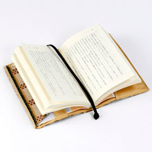 画像をギャラリービューアに読み込む, ブックカバー 花文暈繝錦