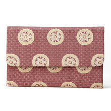 Load image into Gallery viewer, Rosary Container (L) (Itoya Rinpo-te)