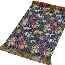 Load image into Gallery viewer, Vase Mat (S) (Shikami Choju-mon Nishiki)