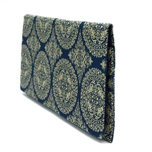 Load image into Gallery viewer, Long Wallet (Tempyo Brocade With A Hunting Scene)