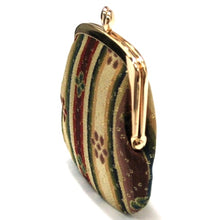 画像をギャラリービューアに読み込む, 2.5 ドル入れ 花文暈繝錦