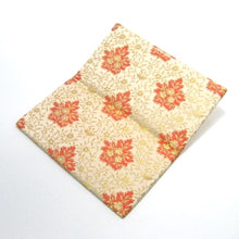 画像をギャラリービューアに読み込む, 数珠入 五葉華文