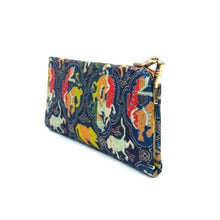 Load image into Gallery viewer, Eyeglasses Container (Shikami Choju-mon Nishiki)