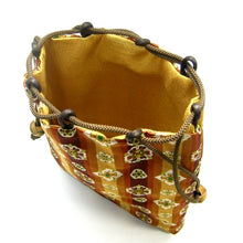 Load image into Gallery viewer, Pouch (Tempyo Mokuga Sou-ka-kin)