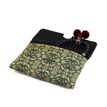 Load image into Gallery viewer, Rosary Container (L) (Yagi Kaki Mon Nishiki)