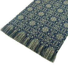 画像をギャラリービューアに読み込む, テーブルランナー 葡萄唐草文錦【WEB限定】