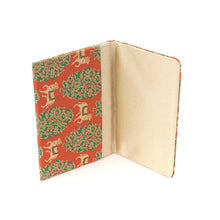 画像をギャラリービューアに読み込む, 裂裏名刺入 更紗聖牛文