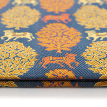 Load image into Gallery viewer, Kinpu Envelope Holder (sarasaseigyumon)