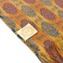 Load image into Gallery viewer, Table Runner (sarasaseigyumon)