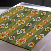 Load image into Gallery viewer, Brocade Piece (30x30cm) (Web Only) (Tempyo Mokuga Sou-ka-kin)