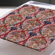 Load image into Gallery viewer, Brocade Piece (30x30cm) (Web Only) (Kiri-ni Mukai-houou Maru-mon Nishiki)