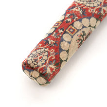 Load image into Gallery viewer, Sensu Fan Container (15cm) (Shishikari-mon Nishiki)