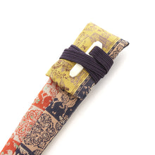 画像をギャラリービューアに読み込む, 茶扇子入 5寸用 紅牙瑞錦