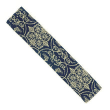 Load image into Gallery viewer, Skewer Holder (Tea Ceremony Goods) (Budo Karakusa-mon Nishiki)