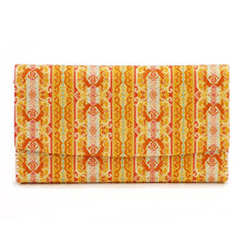 Load image into Gallery viewer, Kaishi Paper Container (Tea-things) (En-ka-mon Brocade with Dsign of Monkey and Flower)