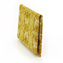 Load image into Gallery viewer, Name Card Container (En-ka-mon Brocade with Dsign of Monkey and Flower)