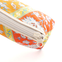 画像をギャラリービューアに読み込む, 半月ポーチ モール手花卉文