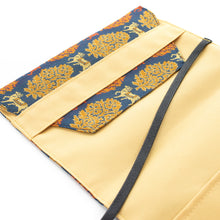 画像をギャラリービューアに読み込む, ブックカバー 更紗聖牛文