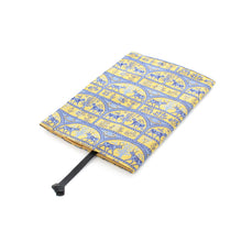 Load image into Gallery viewer, Book Cover (iaru-no-ushi)