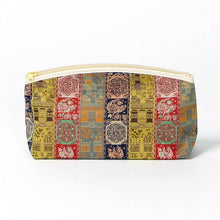 Load image into Gallery viewer, Half Moon Pouch (Koge Zuikin)