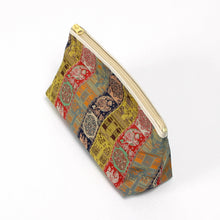Load image into Gallery viewer, Half Moon Pouch (Koge Zuikin)