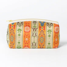 画像をギャラリービューアに読み込む, 半月ポーチ ロワール飾花文